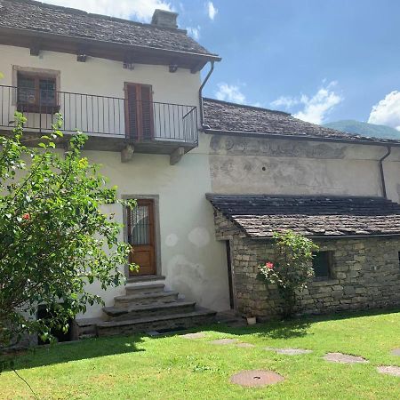 Appartamento Di Vacanza Casa Leoni Verscio Екстер'єр фото