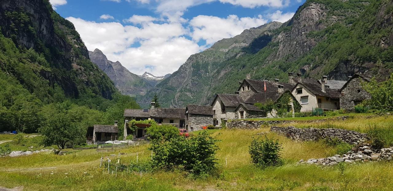 Appartamento Di Vacanza Casa Leoni Verscio Екстер'єр фото